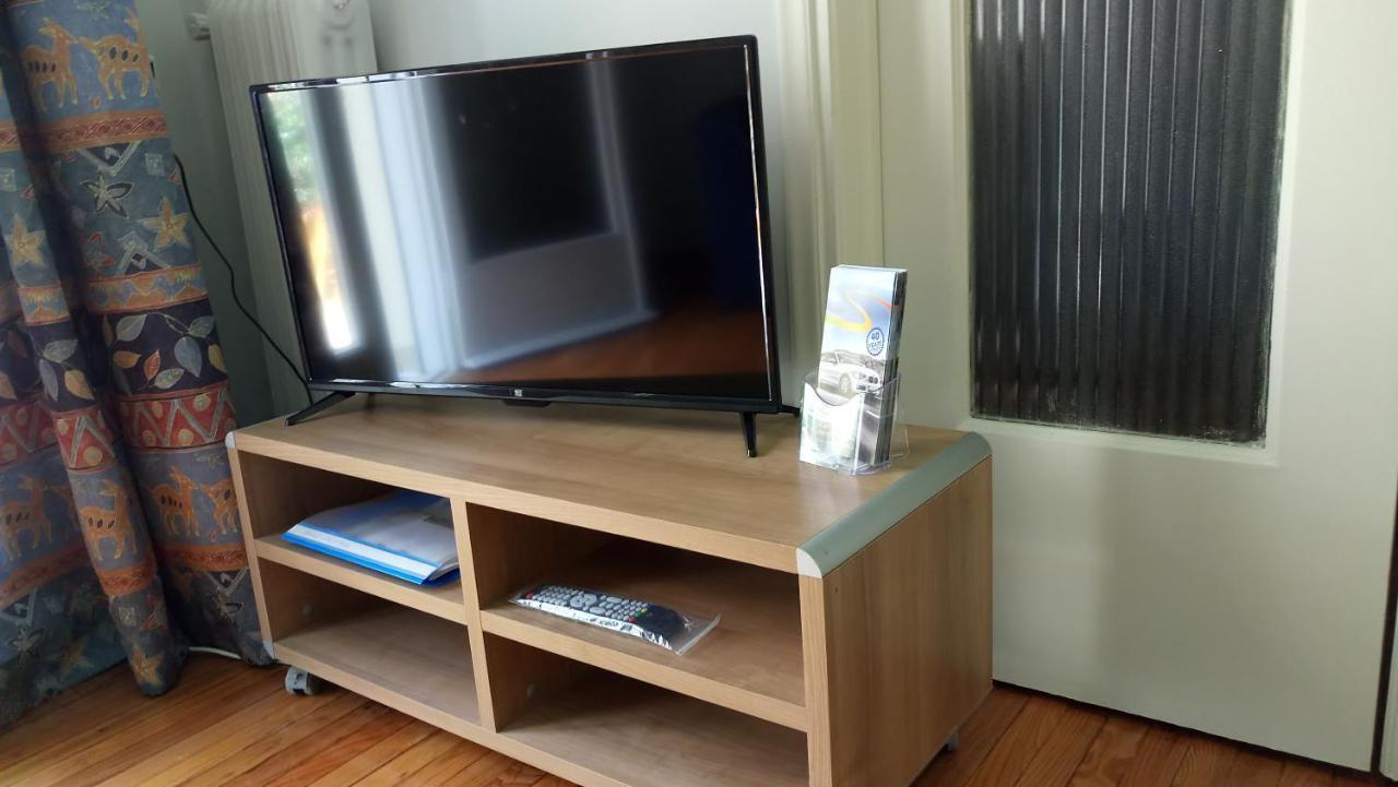 Jo'S Apartment In The Center Каламата Екстериор снимка